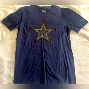 NWOT Men Dallas Cowboys Nike Shirt